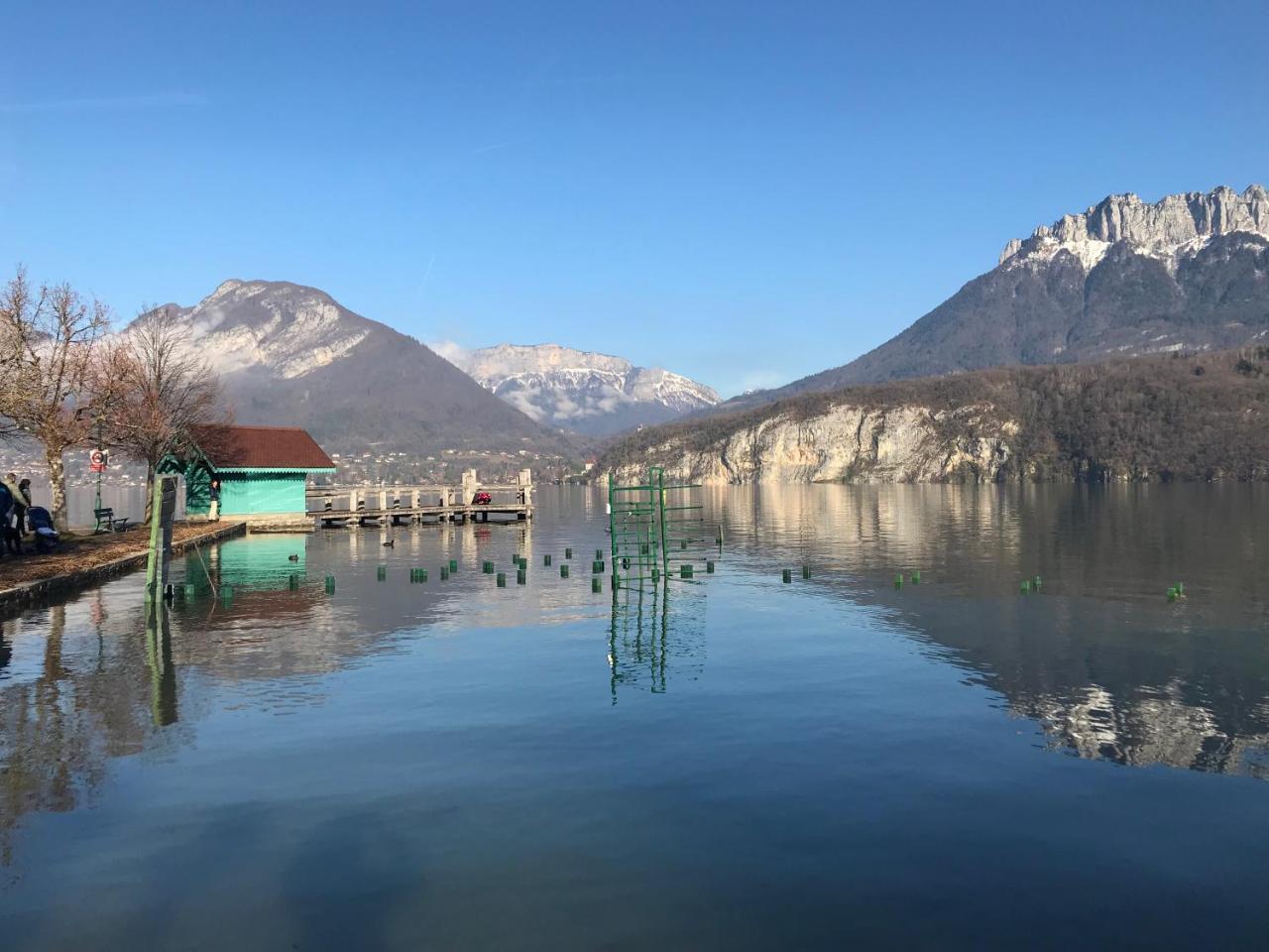 La Maison Du Port, Une Exclusivite Lla Selections By Location Lac Annecy 생조리오즈 외부 사진
