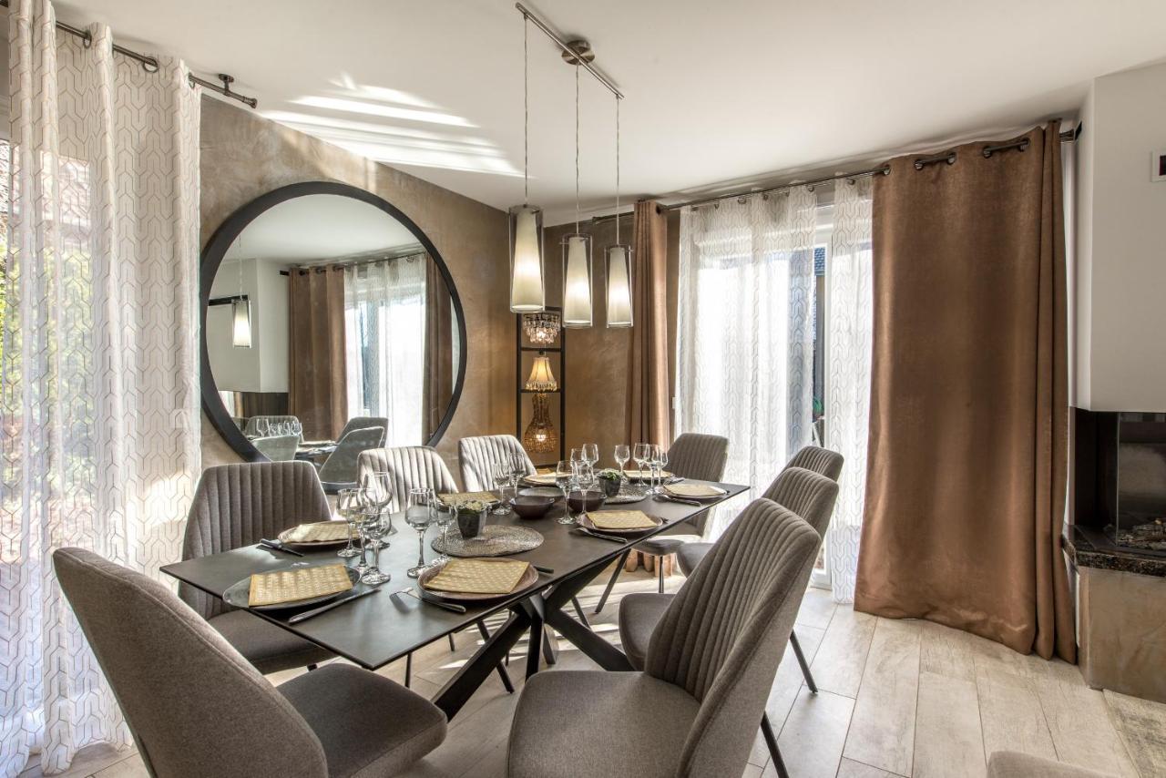 La Maison Du Port, Une Exclusivite Lla Selections By Location Lac Annecy 생조리오즈 외부 사진